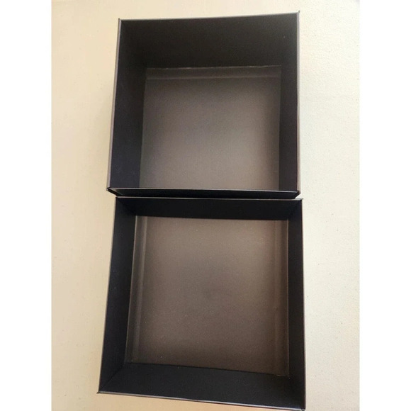 CHANEL Square Empty Gift Box Container 8.5"x8.5"x3.75" Cover Camellia Flower - Picture 9 of 15